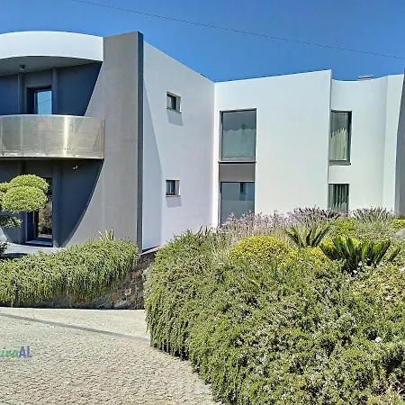 Bonsai أركو دا كالهيتا