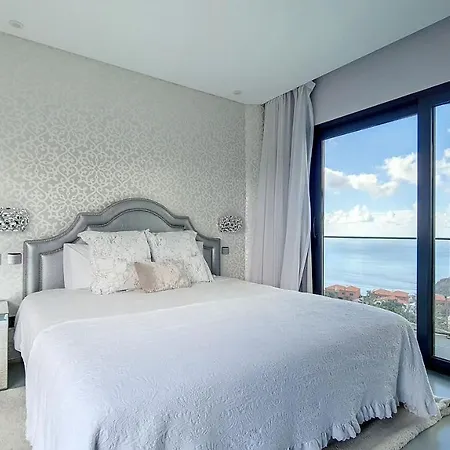 Bonsai Arco da Calheta