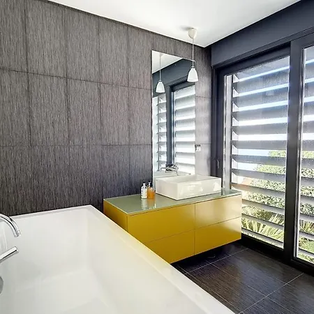 Bonsai * Arco da Calheta