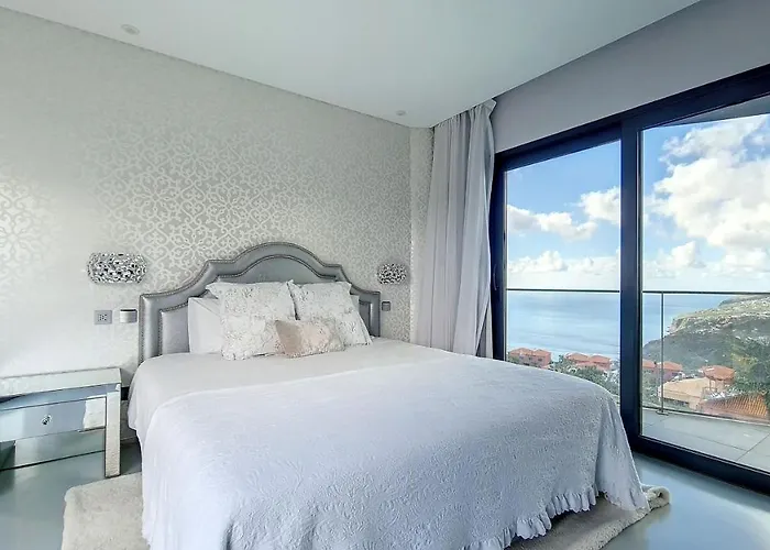 Bonsai Arco da Calheta (Madeira)